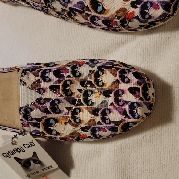 Bobs - Picture 2 of 4